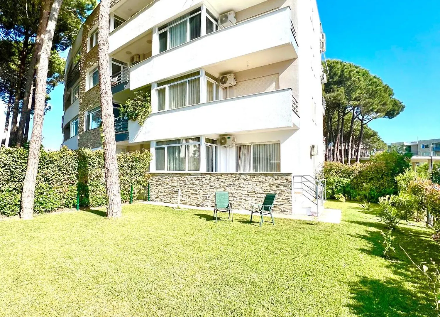 Doriapartments Plazhi San Pietro